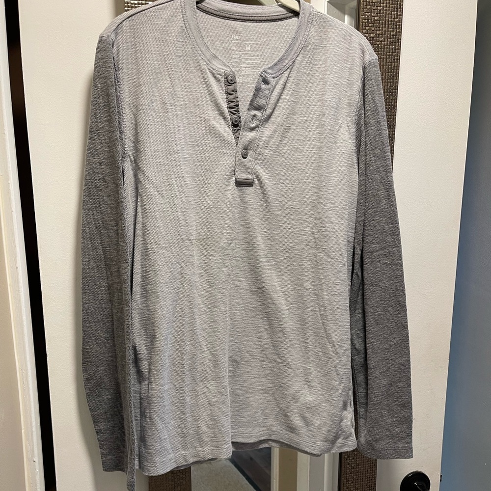 GAP waffle knit Henley, two-tone grey, men’s medium